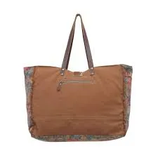 Fyole Weekender Bag - Stylish & Sturdy Wanderer-Inspired Design