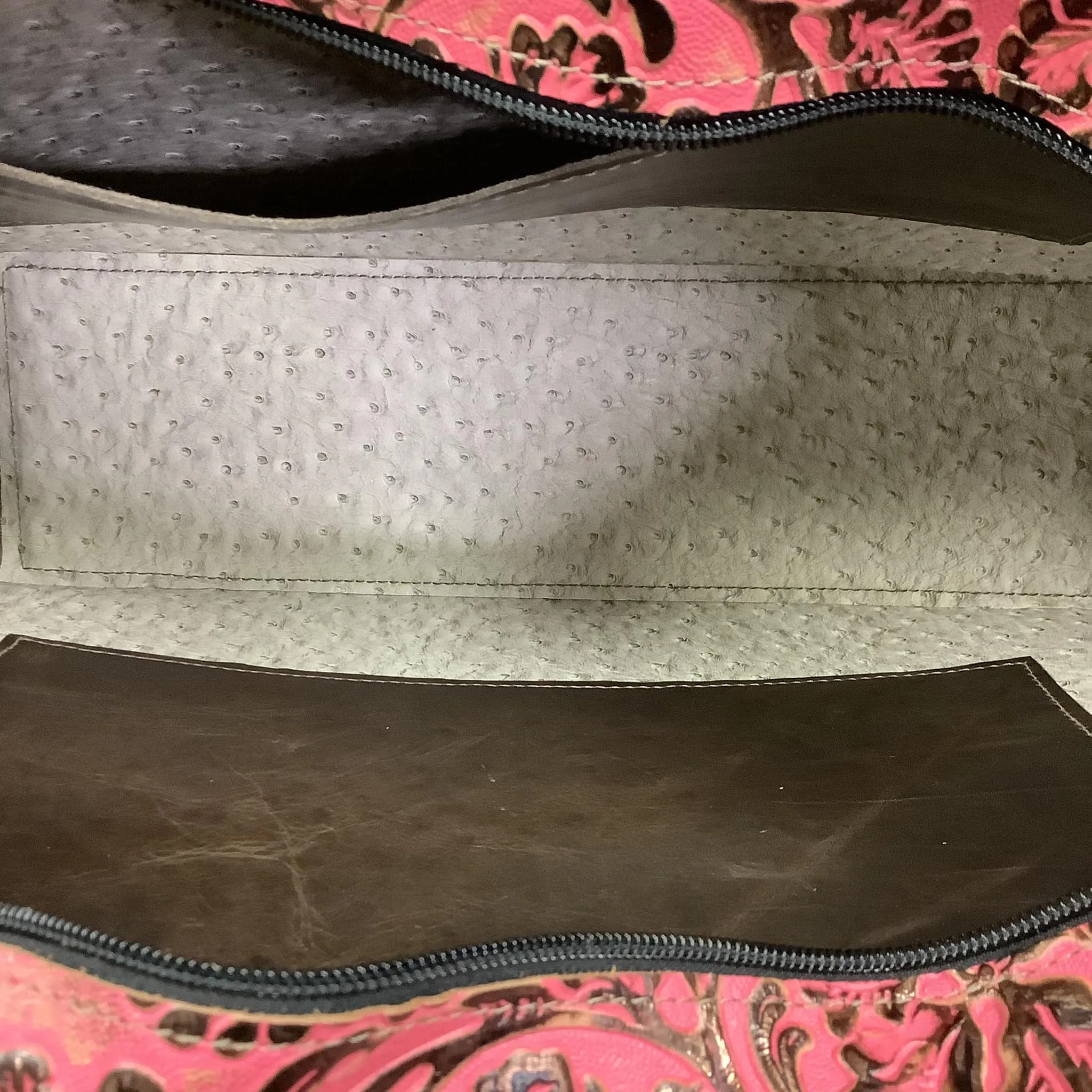 Get Outta Town Hybrid Tote - #25662 Bag Drop