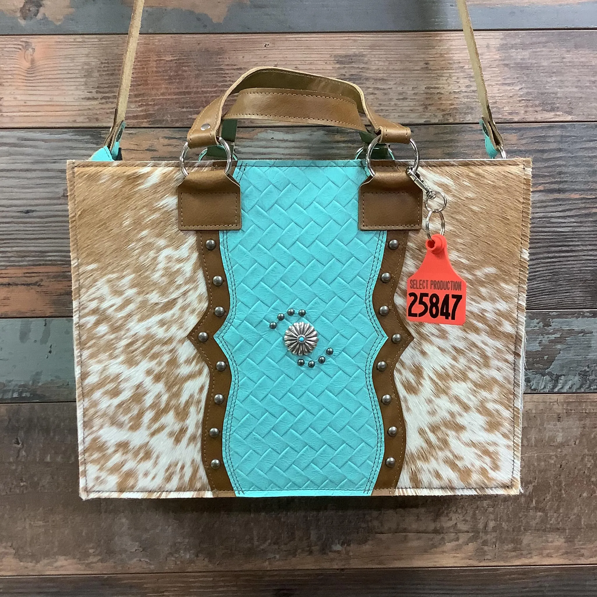 Get Outta Town Hybrid Tote - #25847 Bag Drop