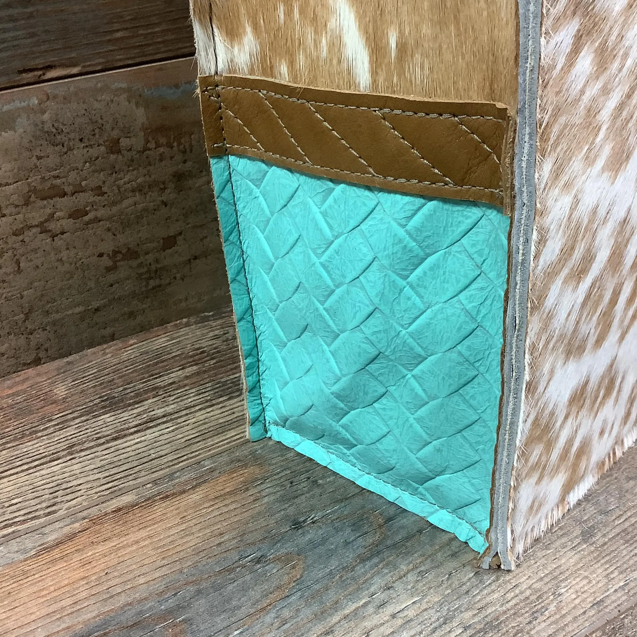 Get Outta Town Hybrid Tote - #25847 Bag Drop