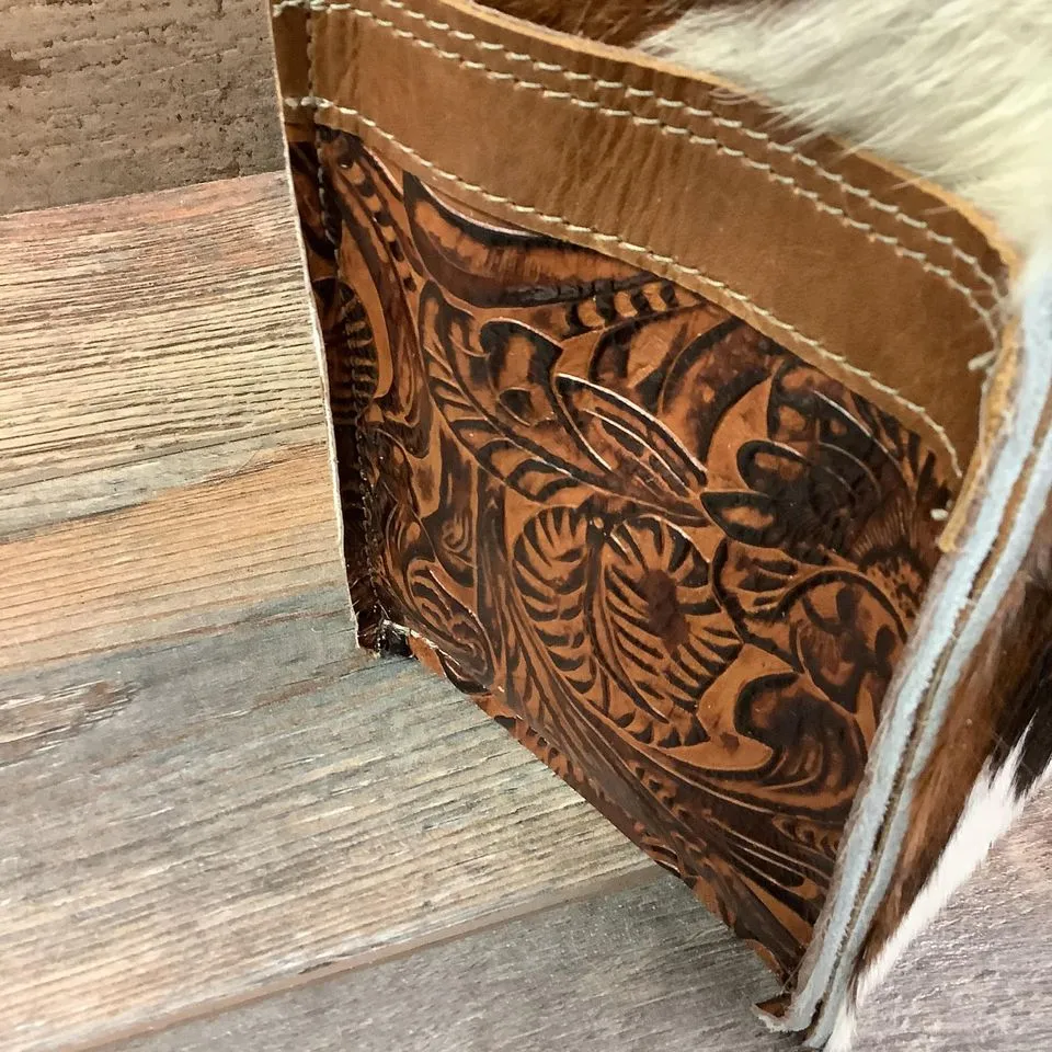 Get Outta Town Hybrid Tote - #26484