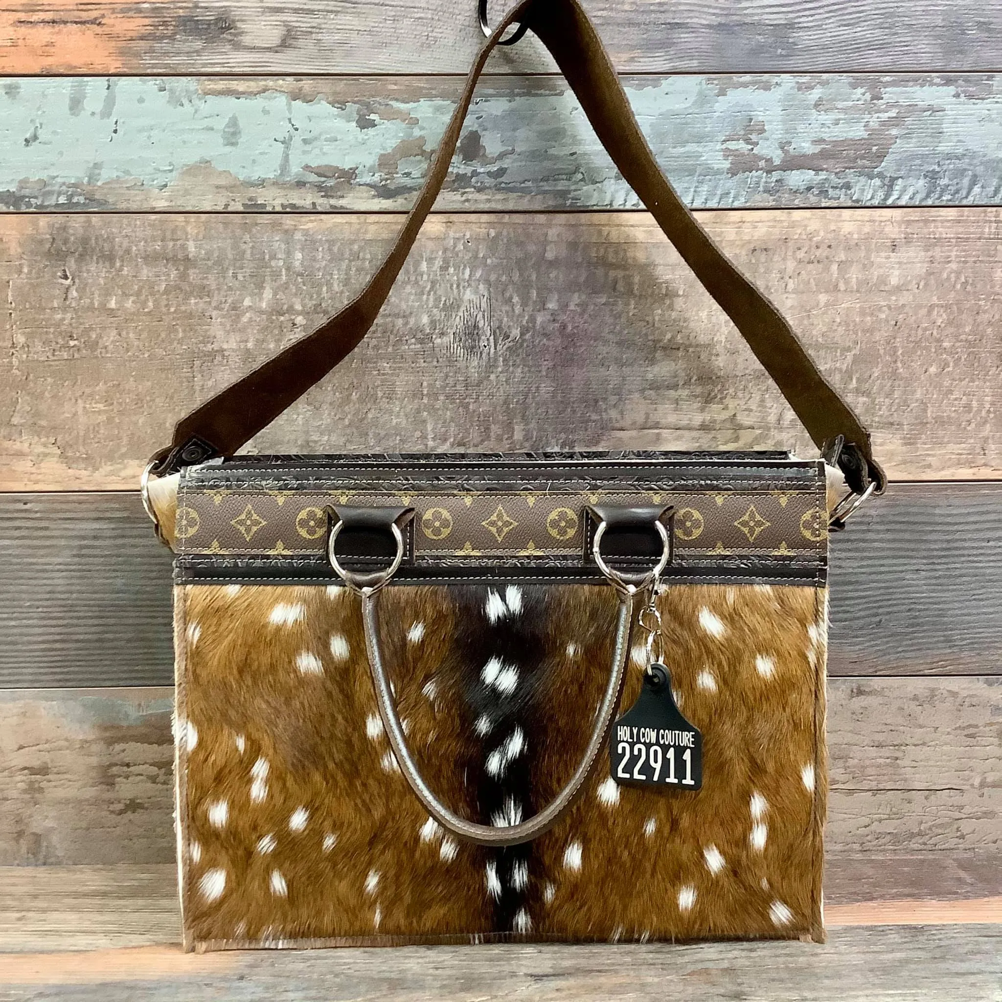 Get Outta Town Hybrid Tote-  LV Specialty Collection - #22911