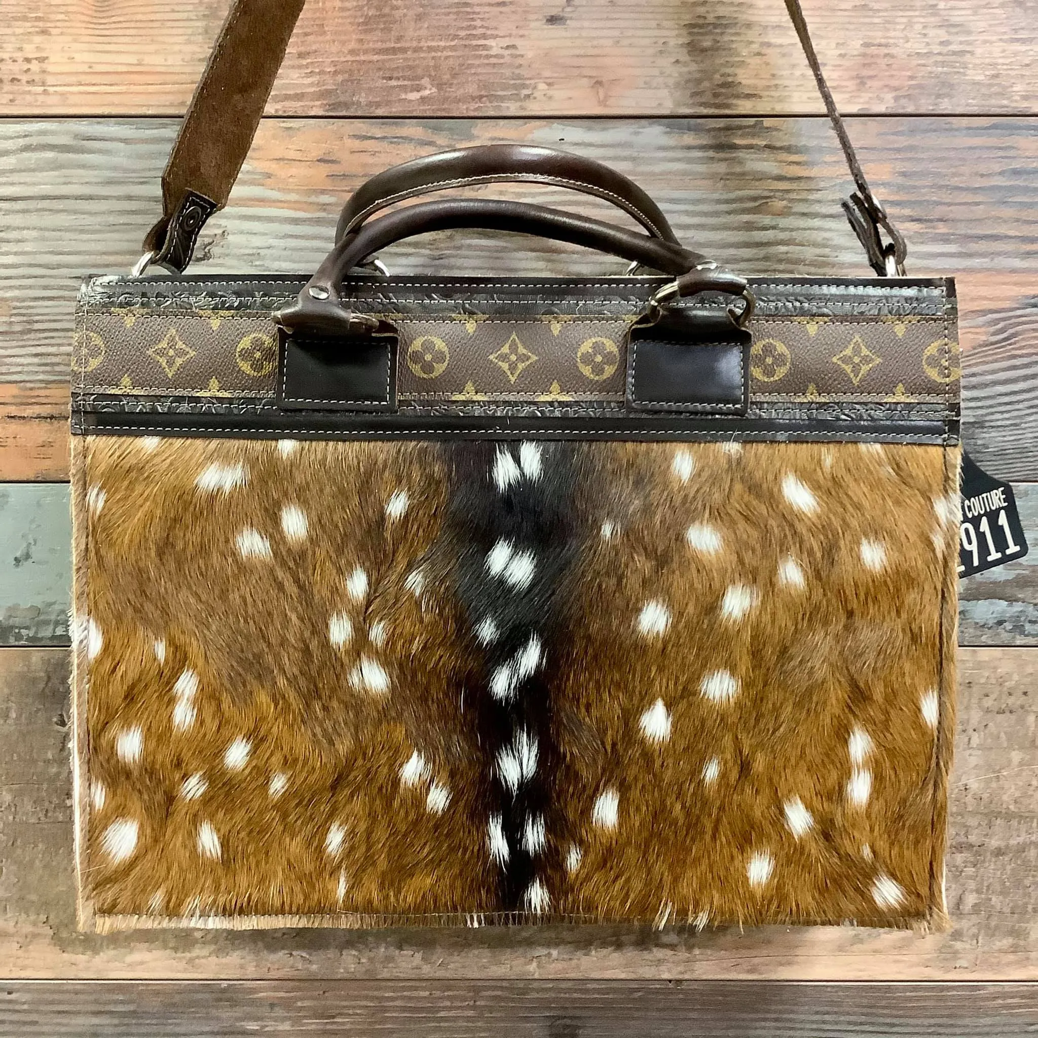 Get Outta Town Hybrid Tote-  LV Specialty Collection - #22911