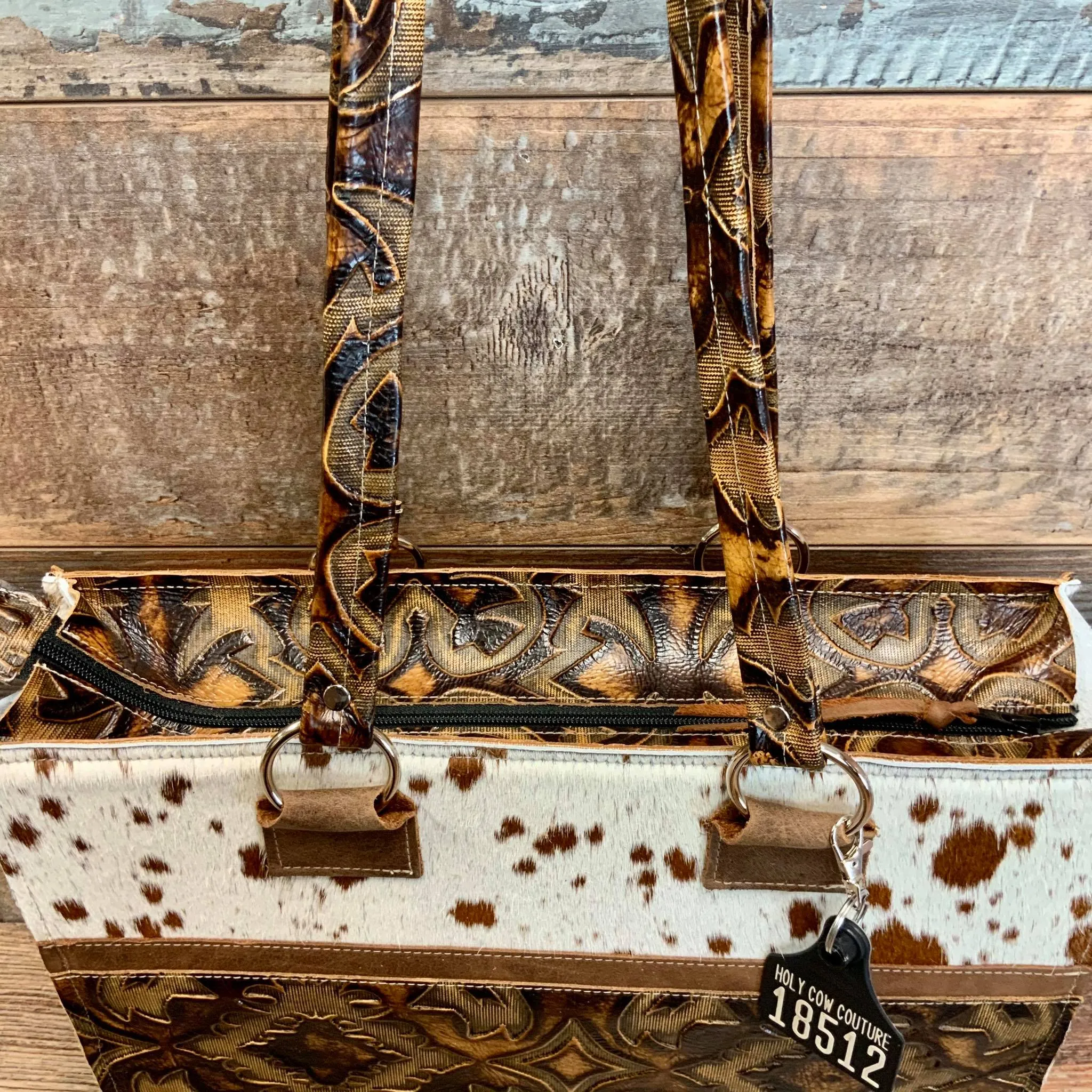 Get Outta Town Tote - #18512
