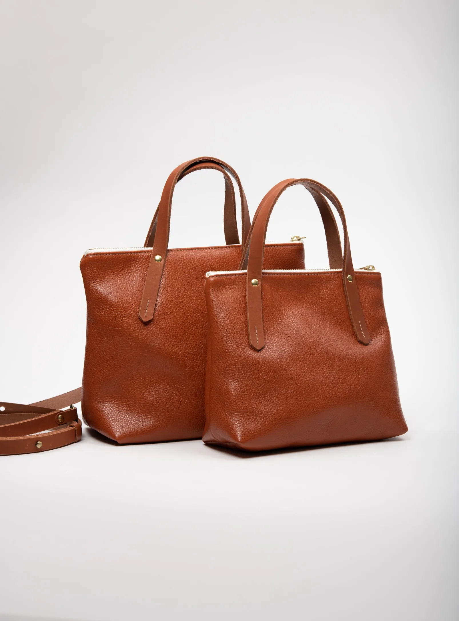 Leather handbag with crossbody strap PAPINEAU model