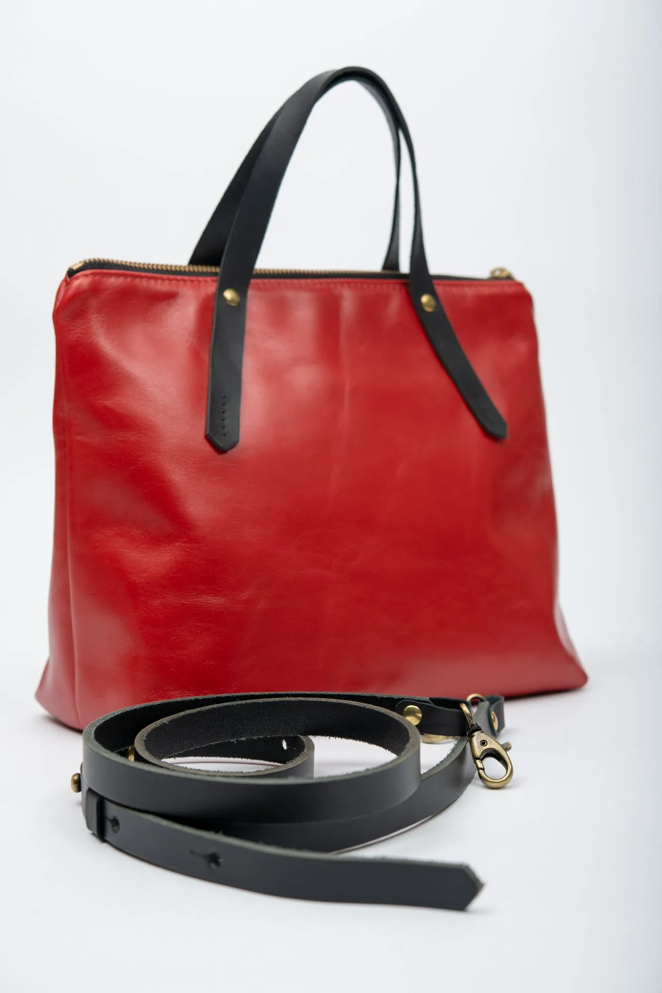 Leather handbag with crossbody strap PAPINEAU model