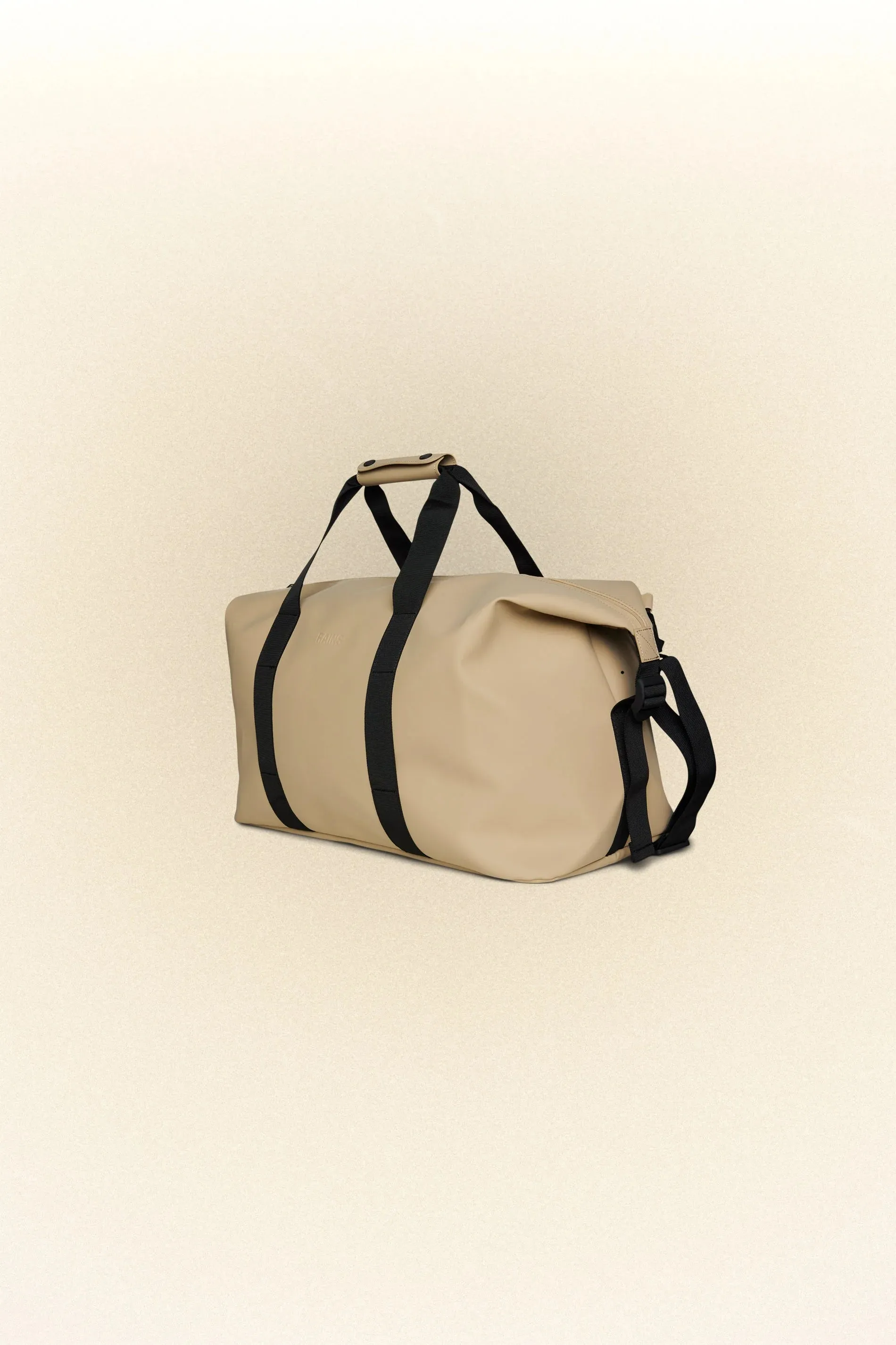 RAINS HILO WEEKEND BAG - 12 COLORS